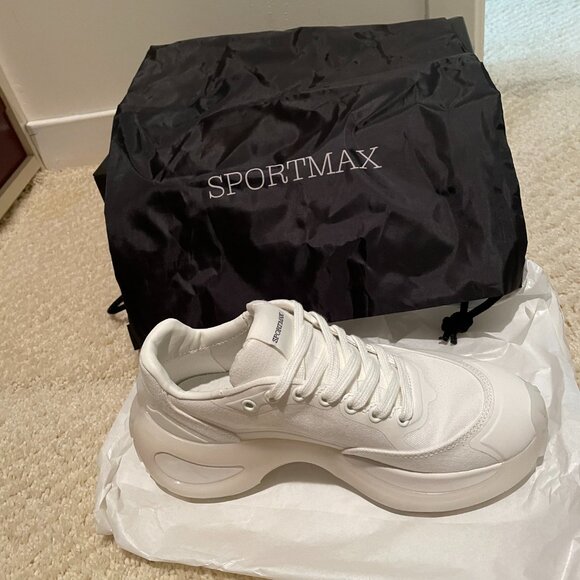 MaxMara Women's Sportmax Sneakers - Size 36/US6 - Like New, Only Worn Once! - Picture 3 of 13